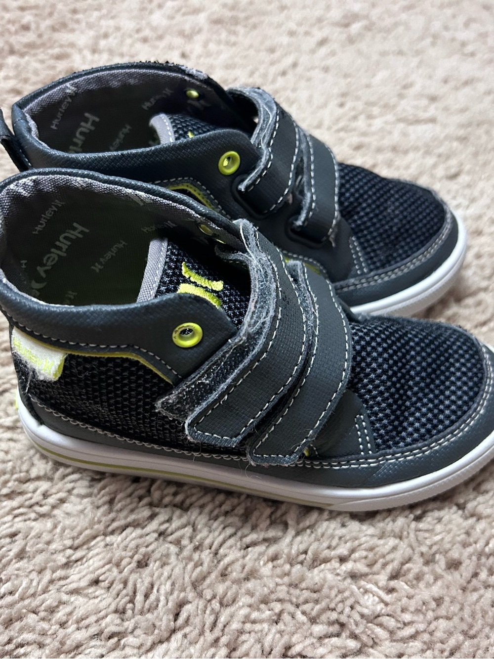Hurley Kids Gray and Lime Velcro Mesh Sneakers